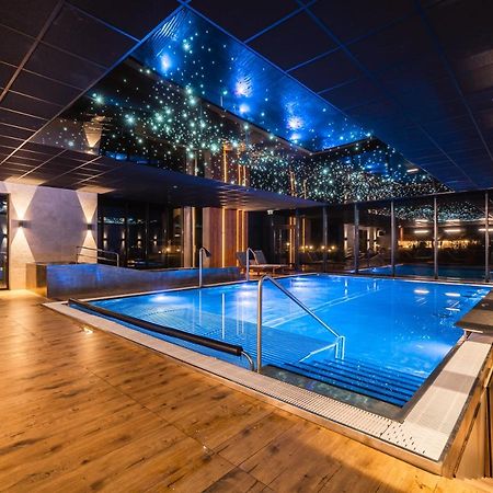 Carynska Resort & Spa Lutowiska Eksteriør bilde