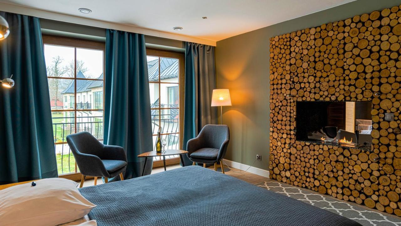 Carynska Resort & Spa Lutowiska Eksteriør bilde