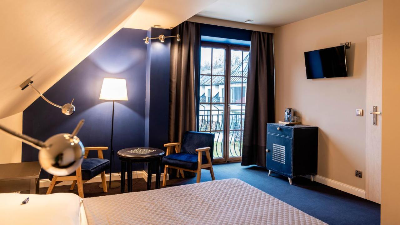 Carynska Resort & Spa Lutowiska Eksteriør bilde